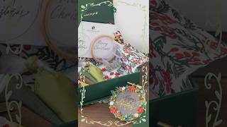 Cream Clay Piping  Mini Xmas Wreath tutorial diy [upl. by Lalaj591]