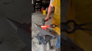 Forging a tracker from a leaf spring part 1 [upl. by Zehe]