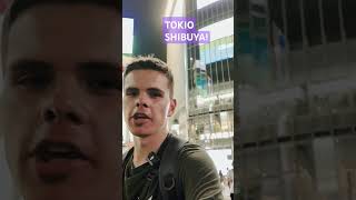 Shibuya w Tokio wlazł na mnie pijany Japonczyk 🤣 travel japonia podróże [upl. by Sarina264]