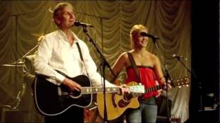 Steffen Brandt og Tina Dickow  hallelujah  live 2004 [upl. by Bailey846]