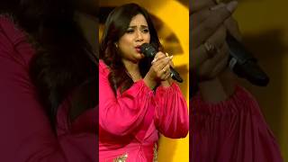 Shreya Ghoshal sung Aangaro song🔥 live in IBDshreyaghoshal angaron live shorts song [upl. by Ahsemot]