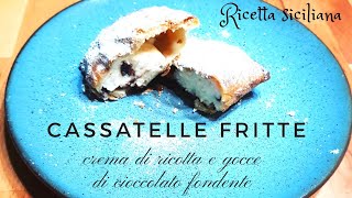 Cassatelle siciliane con crema di ricotta e gocce di cioccolato fondente  ravioli dolci [upl. by Aronek]