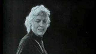 Lotte Lenya sings Kurt Weill vaimusiccom [upl. by River]