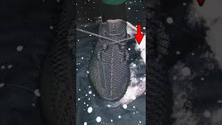 The Best Way Lace Adidas Yeezy Boost 350 Shoelace Tutorial [upl. by Willie265]