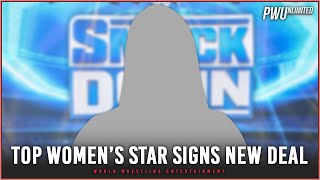 𝙍𝙀𝙋𝙊𝙍𝙏 Top WWE Womens Star Signs New Deal With The Company [upl. by Ahtis]