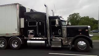 Peterbilt 379 straight pipes [upl. by Anialam]