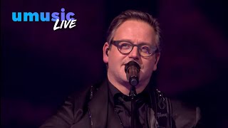 Guus Meeuwis – Tabee Live Tijdens Groots Met Een Zachte G  Wintereditie 2016 [upl. by Connell272]