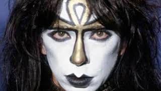 Paul Stanley on auditioning Vinnie Vincent and recording Creatures of the night [upl. by Lleryd]