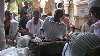 24 Hour Kirtan Mandali with Krishna Das Prabhu 13082012 in KrsnaBalaram Mandir VrindavanIndia [upl. by Jessy]