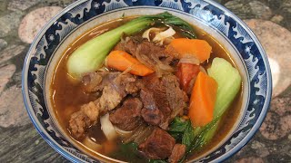 How to Make Taiwanese Beef Noodle Soup 如何做台式牛肉麵 [upl. by Akina532]