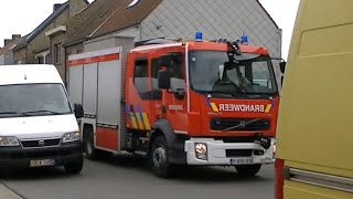 Middelkerke Brandweer met Ladderwagen  Materieelwagen [upl. by Leseil]