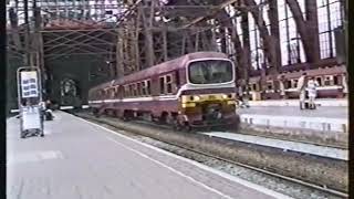 Treinen op het station Antwerpen Centraal in 1994 [upl. by Eioj637]