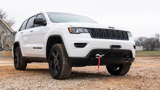 Jeep Grand Cherokee WK2 Hidden Winch Mount by Rough Country [upl. by Benji]