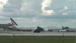 HD Planespotting at the Holes Miami Intl Airport  09022012 [upl. by Rehsa]