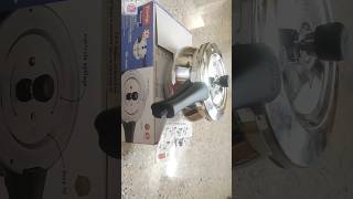 Prestige 4ltr Deluxe Alpha svachh pressure cooker unboxingpressurecookerprestige cookerunboxing [upl. by Konstance]