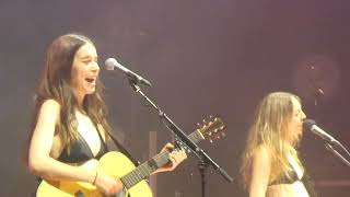 Haim  Summer Girl  Live Glasgow OVO Hydro 14 July 2022 [upl. by Akeret647]