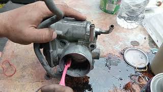 How to clean throttle body toyota camry ACV40 [upl. by Wyatt435]