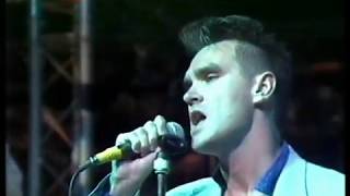 The Smiths  There Is A Light That Never Goes Out Live  The Tube 1986 Remastered [upl. by Aliza]