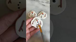 These melted snowmen are so cute ⛄️❄️ diyprojects diy magnets clay clayart fridgemagnets [upl. by Yrod408]