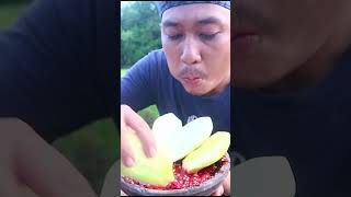 Rujak Mangga Muda Sambal Gula PasirPedass rujak mukbangrujak makanrujak aguskusmanaputra [upl. by Kitti50]