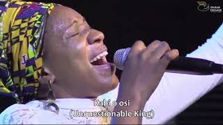 Ayabamz and New wine in a beautiful mash up of Kabioosi by Tope Alabi and Bola by simisola Agbebi [upl. by Queri595]