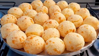 PÃO DE QUEIJO COM POLVILHO DOCE NÃO MURCHA FÁCIL e RÁPIDO [upl. by Bink]