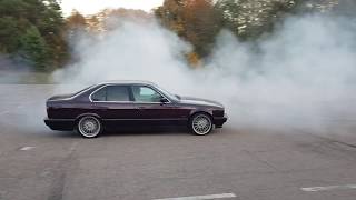 BMW E34 M52B28 Magnaflow exhaust little revsdonuts [upl. by Mya]