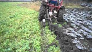 Massey Ferguson 135 Part 4 Ploughing wmv [upl. by Ennaeel]