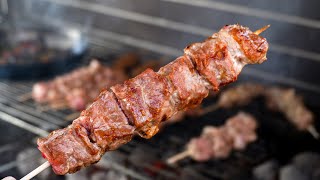 Saftige Souvlaki Wie In Griechenland Selber Machen Griechische Schweinespieße Grillen [upl. by Fassold]