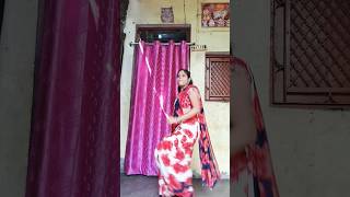 Raifal ke nok par🔫🔫🔫🔫🔫 bhojpuri dance Divyadansi [upl. by Bedad]