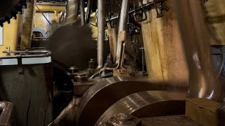 1997 Titanic Reciprocating Engines in Real Life SS Jeremiah O’Brien Engine Room [upl. by Oranneg146]