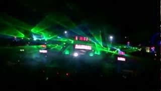 Steve Aoki  tomorrowland 2012 mainstage play Ladi Dadi Tommy Trash Remix and amazing laser moment [upl. by Rasure617]