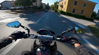 Descending into the city  YAMAHA XT660X  AKRAPOVIČ 4K [upl. by Breger]