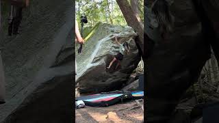 Squamish Bouldering Grand Wall  Superfly V4 [upl. by Gunzburg]