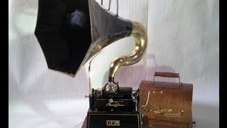 PHONOGRAPH EDISON GEM 1905 REPAIR  RENOVATION [upl. by Ifill]