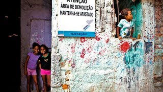 Moradores do morro da Providência seguem resistindo à remoção [upl. by Siegfried]