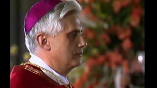 Joseph Ratzinger viene ordinato vescovonominato cardinale e dona lanello alla Vergine di Altötting [upl. by Nabila]