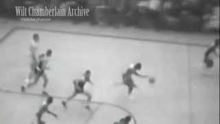 Bill Russell jumps OVER a guy from near the FT Line  INSANE speed and hang time [upl. by Kutchins]