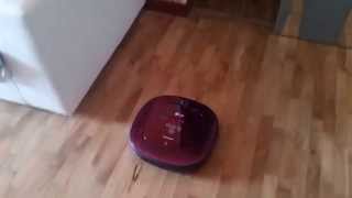 Recensione robot aspirapolvere LG Hom Bot VR64701LVMP [upl. by Nitreb]