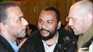 Alain Soral fan de Tariq Ramadan [upl. by Esahc]