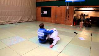 Kansetsuwaza Jujigatame gegen Bankposition Judo TSV Bassen [upl. by Enitsud]