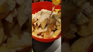 Quick meal crispy parmesan potatoes in airfryer quickmeals airfryer airfryerrecipes cooking [upl. by Goltz]