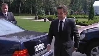 Visite de Nicolas Sarkozy Ã Moscou [upl. by Karlise5]