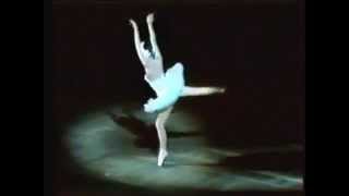 Maya Plisetskaya en La Morte du Cygne [upl. by Sapphera]