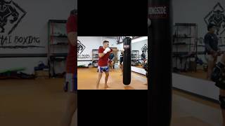 Easy kickboxing Combo for the Heavybag 🥊 Preview boxing gym mma kickbox muaythai [upl. by Coleen]