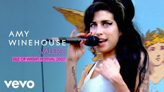 Amy Winehouse  Valerie Live At The Isle Of Wight Festival  2007 [upl. by Hanae866]