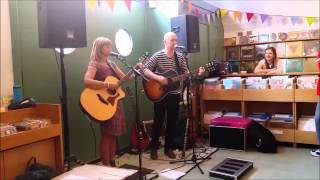 The Vaselines Mollys Lips Live Instore Show Glasgow Monorail 28th September 2014 [upl. by Allimak]