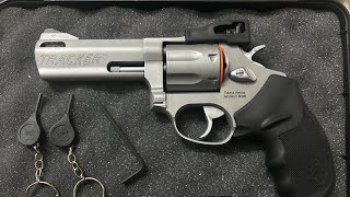 Taurus 627 357 Magnum [upl. by Anemolihp788]