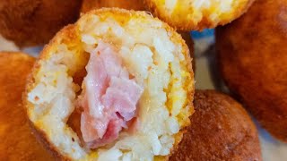 LOVE THESE ARANCINI SICILIAN RICE BALLS STUFFED WITH CHEESE AND PROSCIUTTO [upl. by Woody]