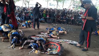 Detik Ndadi Barongan Jathilan Sekar Naron Roso Tunggal [upl. by Gauntlett]